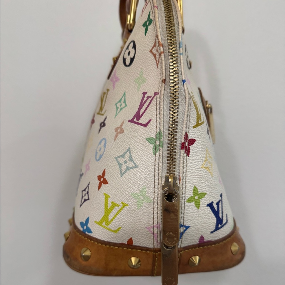Louis Vuitton Alma Murakami w/ COA🔐 - Picture 6 of 14